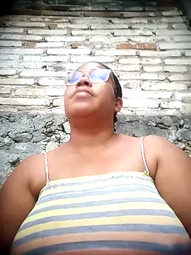 Snapshot of Big_ass_submissive chatting on 02.22.26 Big ass submissive online show from 02.22.26