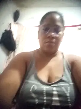 Snapshot of Big_ass_submissive chatting on 02.25.26 Big ass submissive online show from 02.25.26