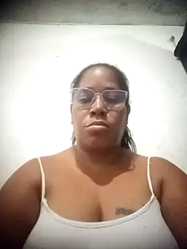 Snapshot of Big_ass_submissive chatting on 03.03.26 Big ass submissive online show from 03.03.26