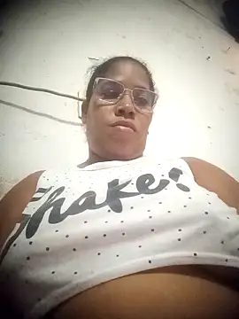 Snapshot of Big_ass_submissive chatting on 03.04.26 Big ass submissive online show from 03.04.26