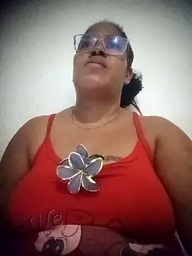 Snapshot of Big_ass_submissive chatting on 03.08.26 Big ass submissive online show from 03.08.26