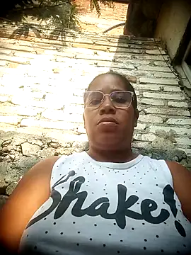 Snapshot of Big_ass_submissive chatting on 03.14.26 Big ass submissive online show from 03.14.26