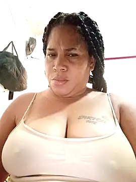 Snapshot of Big_ass_submissive chatting on 04.16.26 Big ass submissive online show from 04.16.26