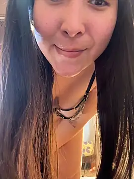 evelyn 1702 online show from 05.10.26