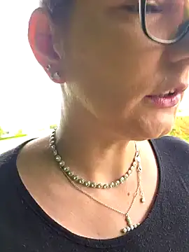 Swiss Lady online show from 09.13.25