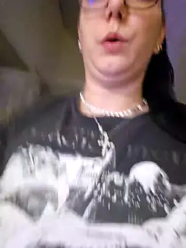 Swiss Lady online show from 10.03.25