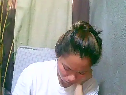 Sweeetgurll online show from 04.28.26