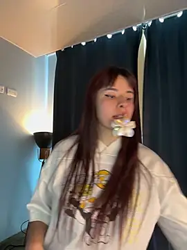 Snapshot of Canneela chatting on 02.28.26 Canneela online show from 02.28.26