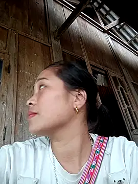 Milan6789 online show from 10.15.25