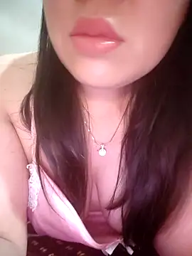 Snapshot of Julyy08 chatting on 02.24.26 Julyy08 online show from 02.24.26