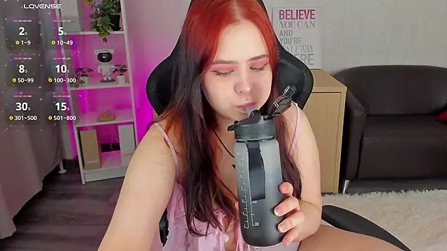 Snapshot of Alis_Platt chatting on 03.27.26 Alis Platt online show from 03.27.26