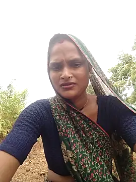 Snapshot of Sapna9685 chatting on 09.12.25 Sapna9685 online show from 09.12.25