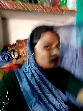 Snapshot of Sapna9685 chatting on 09.18.25 Sapna9685 online show from 09.18.25