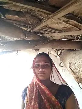 Snapshot of Sapna9685 chatting on 09.23.25 Sapna9685 online show from 09.23.25