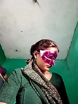 Snapshot of Sapna9685 chatting on 10.02.25 Sapna9685 online show from 10.02.25