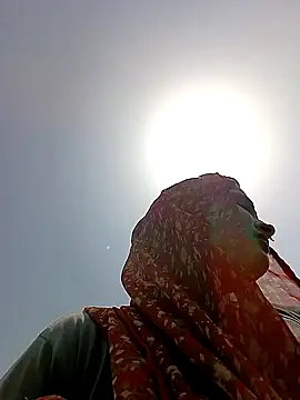 Snapshot of Sapna9685 chatting on 10.08.25 Sapna9685 online show from 10.08.25