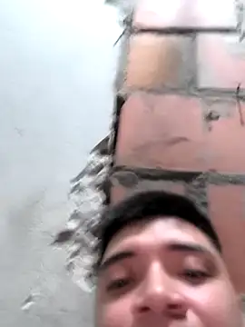 Snapshot of lamejorpene chatting on 10.15.25 lamejorpene online show from 10.15.25