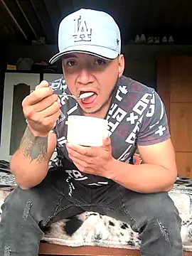 Snapshot of lamejorpene chatting on 11.16.25 lamejorpene online show from 11.16.25