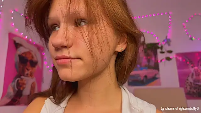 Snapshot of lxsundollyxl chatting on 11.14.25 lxsundollyxl online show from 11.14.25