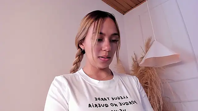 nikolevoshkie  online show from 03.20.26