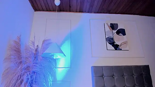 nikolevoshkie  online show from 04.13.26