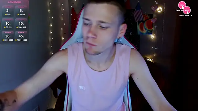 Snapshot of Xavier_Night81 chatting on 09.27.25 Xavier Night81 online show from 09.27.25