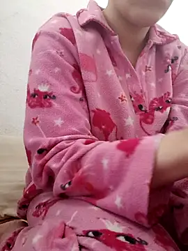 Ahalm online show from 04.17.26