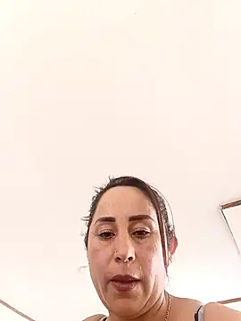 Snapshot of Mickaela1983 chatting on 09.26.25 Mickaela1983 online show from 09.26.25