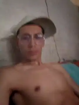 Snapshot of Alejo_420hot chatting on 02.20.26 Alejo 420hot online show from 02.20.26