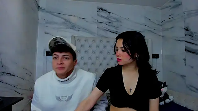 Ari and Storm online show from 01.08.26