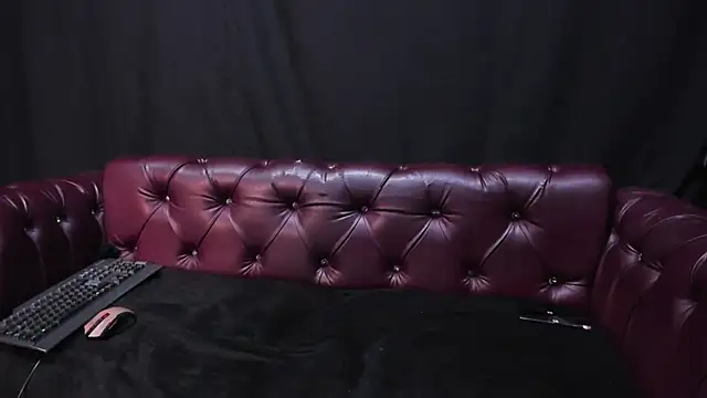 Scarlett 14  online show from 09.21.25