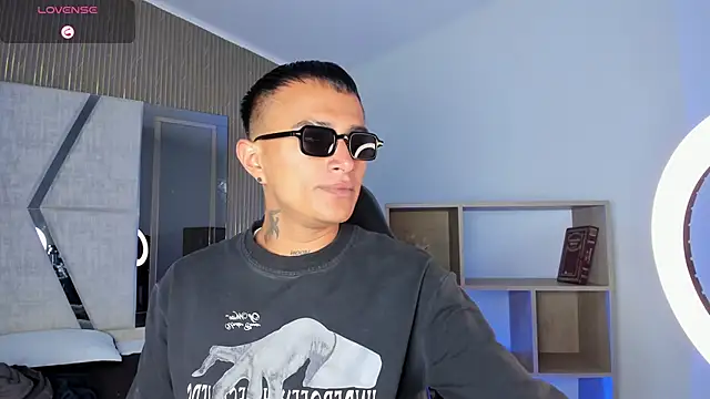 LiamDeep online show from 02.20.26