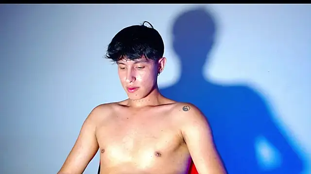 rowanbigboy23 online show from 12.05.25