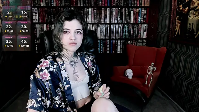 Snapshot of NoelleGothicShadow chatting on 07.19.26 NoelleGothicShadow online show from 07.19.26