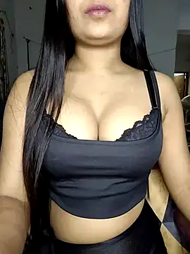 Snapshot of RIYAA_02 chatting on 11.14.25 RIYAA 02 online show from 11.14.25