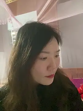 Snapshot of Pyy07 chatting on 02.04.26 Pyy07 online show from 02.04.26