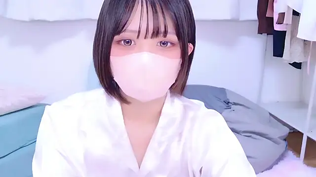 Hinata Sun online show from 02.03.26