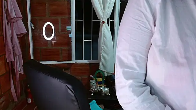 Milf Fantassyy online show from 09.11.25