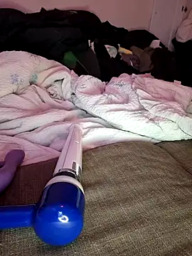 Snapshot of jin_HEE chatting on 11.24.25 jin HEE online show from 11.24.25