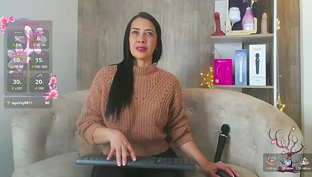 Snapshot of cortney_tayler chatting on 11.18.25 cortney tayler online show from 11.18.25