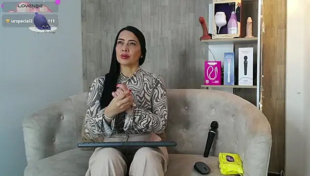 cortney tayler online show from 12.22.25