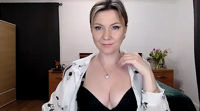 ParadiseAlina online show from 01.20.25