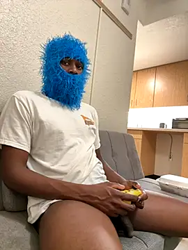 Snapshot of hungdrew9 chatting on 11.22.25 hungdrew9 online show from 11.22.25