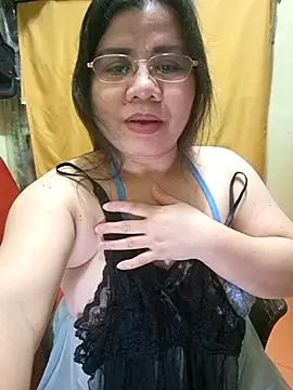 hotlyn45 online show from 10.30.25