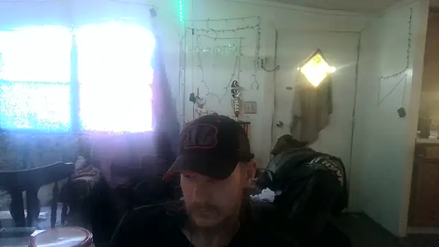 Poundtown1226 online show from 01.05.26