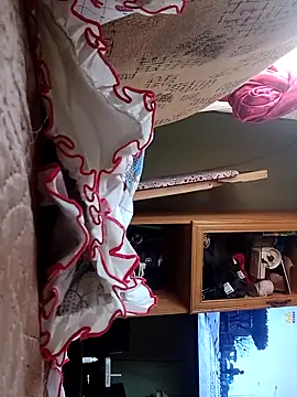 sweetdebbiexxxx online show from 10.15.25