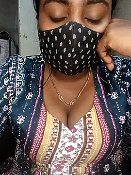 Snapshot of Schii69 chatting on 02.19.26 Schii69 online show from 02.19.26