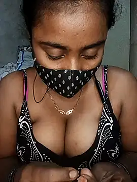 Snapshot of Schii69 chatting on 02.24.26 Schii69 online show from 02.24.26