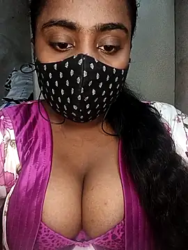 Snapshot of Schii69 chatting on 02.28.26 Schii69 online show from 02.28.26