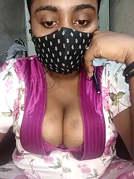 Snapshot of Schii69 chatting on 03.01.26 Schii69 online show from 03.01.26